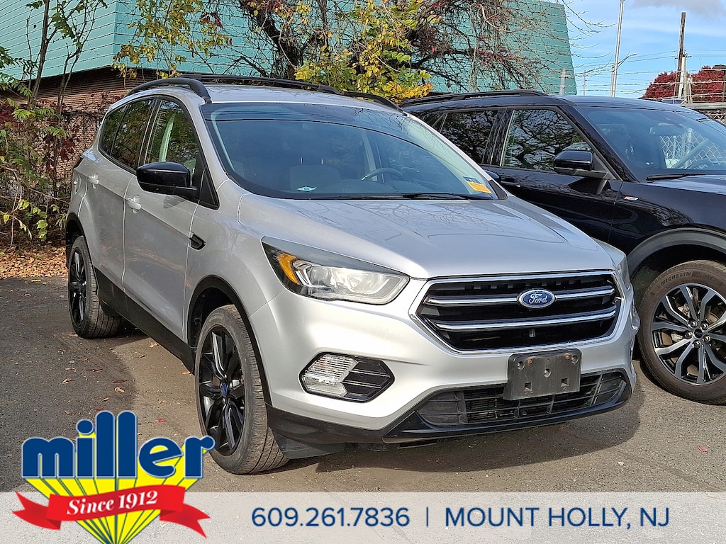 Used 2017 Ford Escape SE Sport Utility