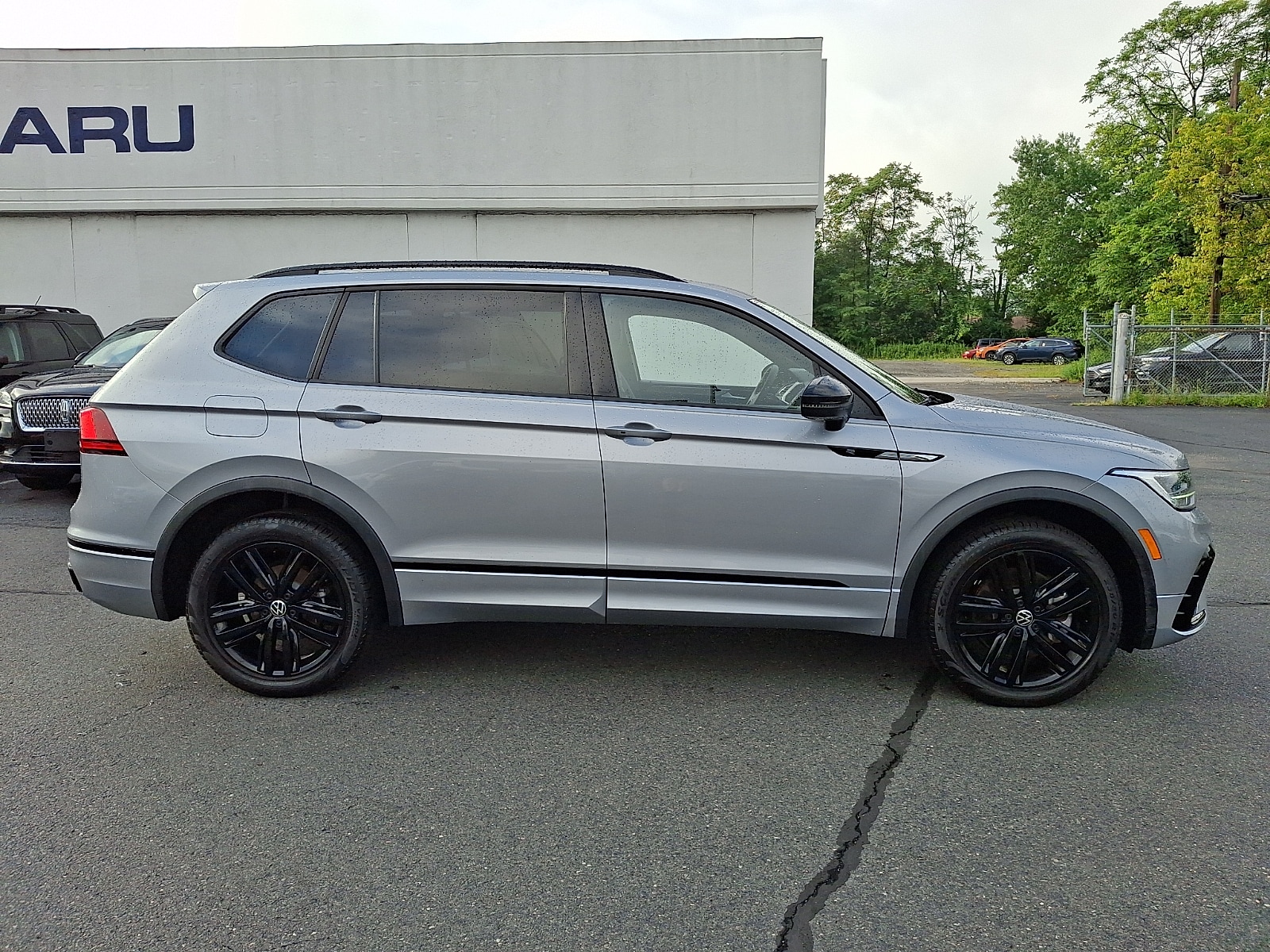 2022 Volkswagen Tiguan SE R-LINE BLACK - Photo 7