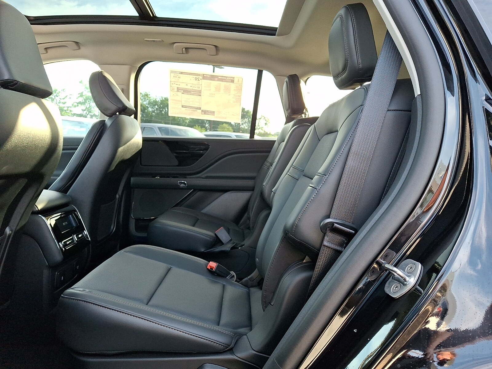 2026 Lincoln Aviator Premiere - Photo 6