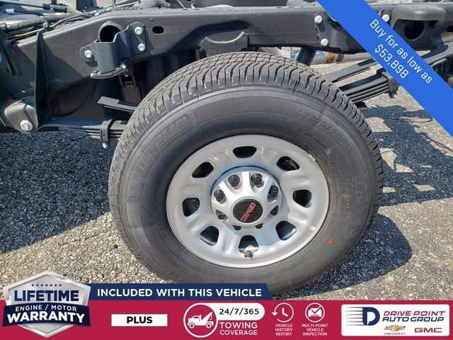 2025 GMC Sierra 3500HD Pro - Photo 13