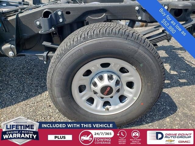 2025 GMC Sierra 3500HD Pro - Photo 13
