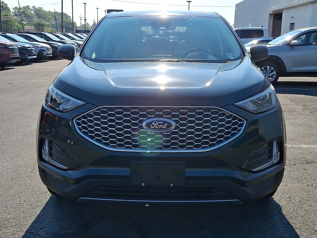 Used 2023 Ford Edge SEL Sport Utility