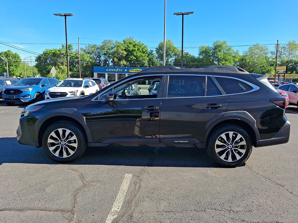 Used 2024 Subaru Outback Limited Sport Utility