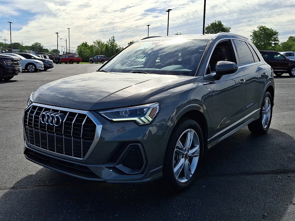 Used 2024 Audi Q3 Premium 45 Tfsi S Line Quattro Tiptronic Sport Utility