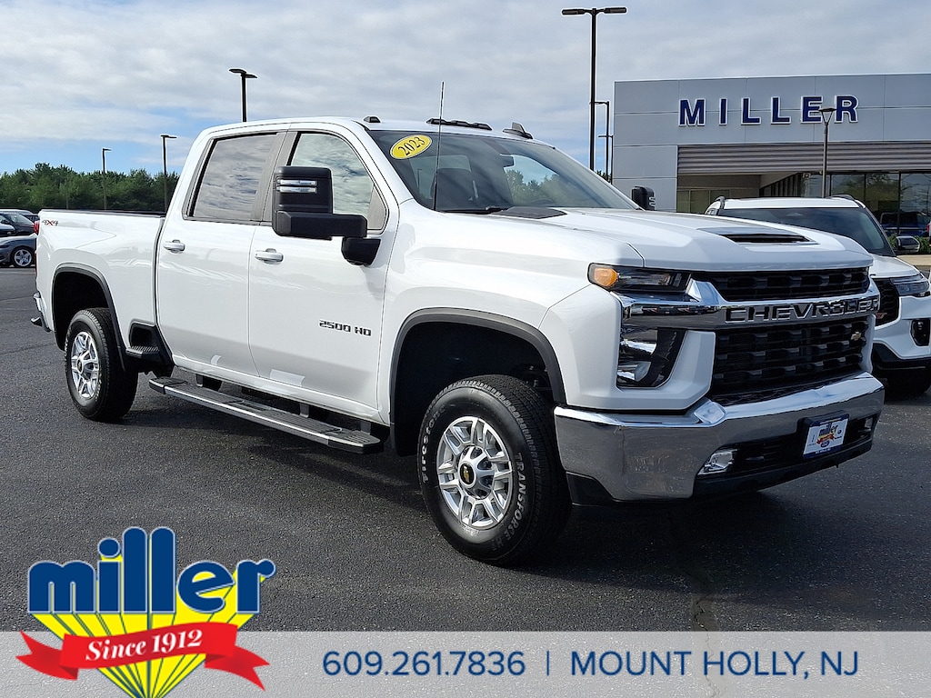 Used 2023 Chevrolet Silverado 2500HD 4WD Crew Cab Standard Bed LT Crew Cab