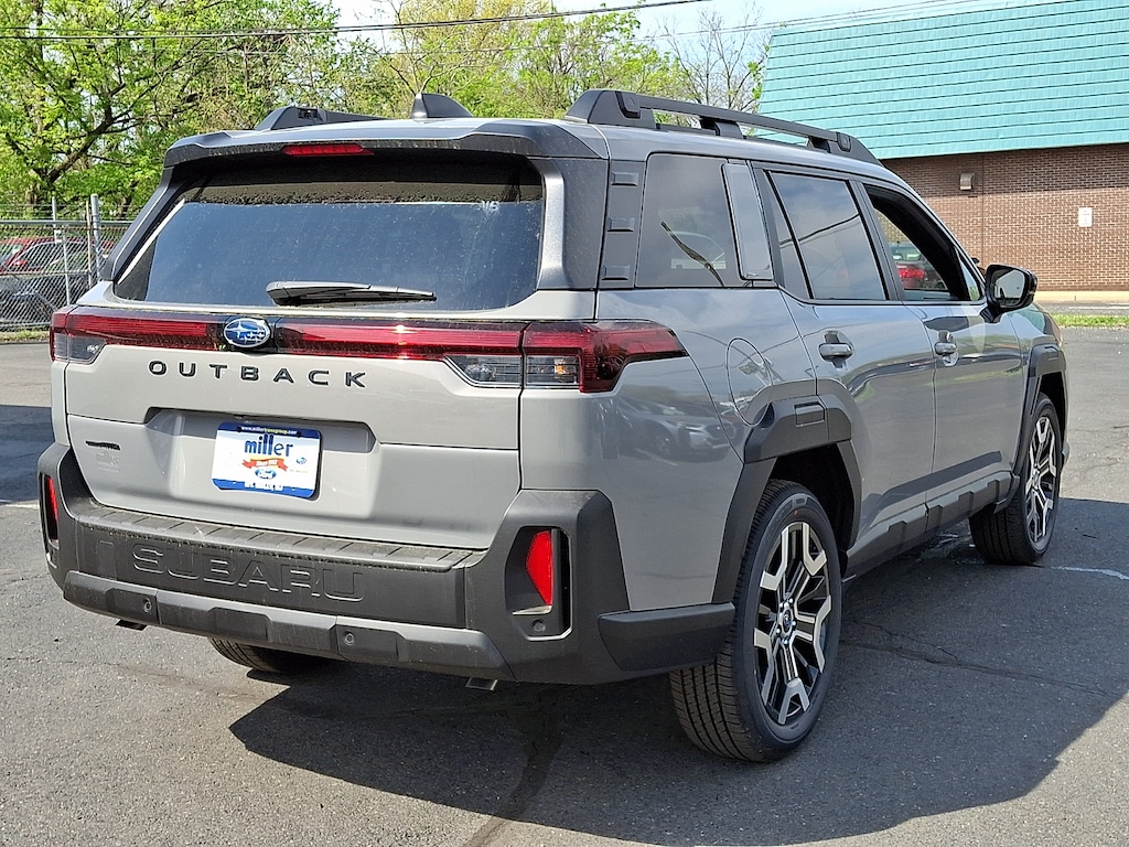 New 2026 Subaru Outback Touring XT SUV