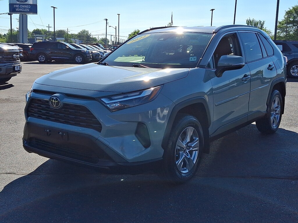 Used 2022 Toyota RAV4 XLE Sport Utility
