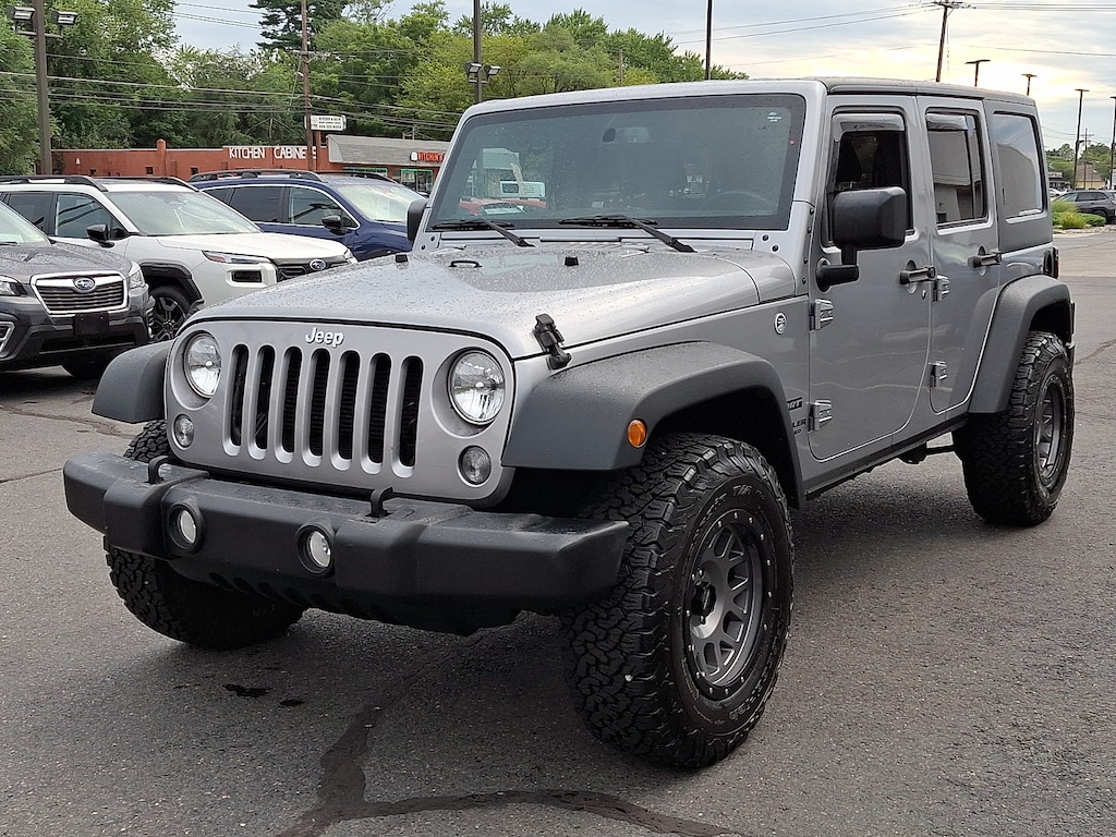 Used 2017 Jeep Wrangler Unlimited Sport 4x4 Sport Utility