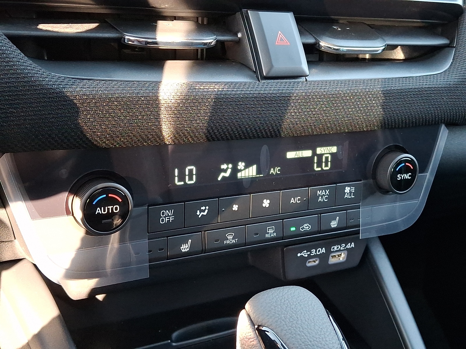 2026 Subaru Outback Limited - Photo 10
