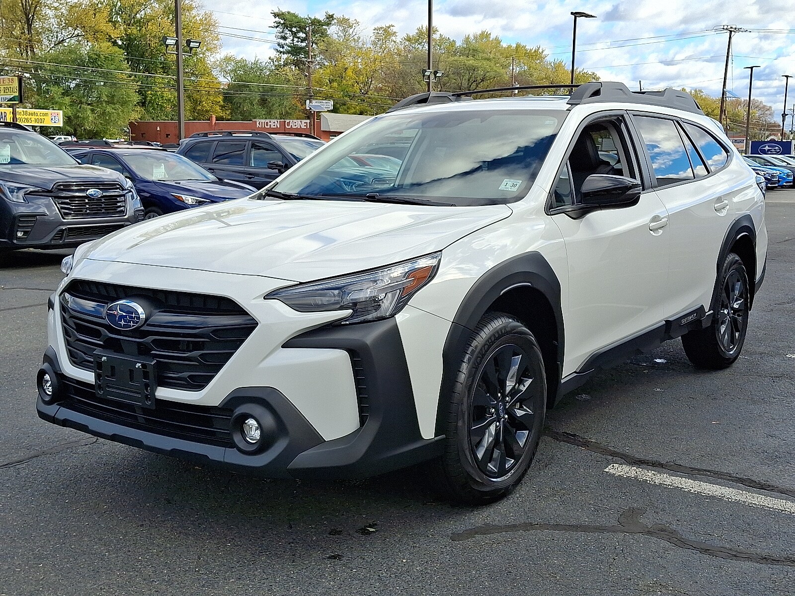 2025 Subaru Outback Onyx Edition photo 2