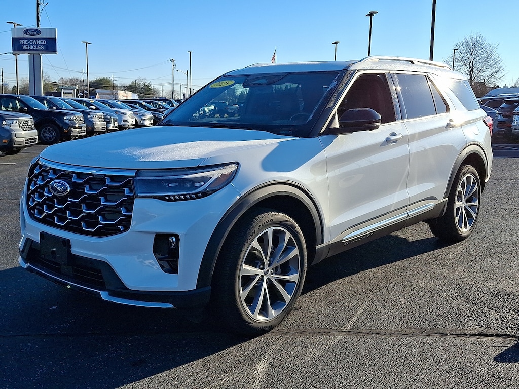 Used 2025 Ford Explorer Platinum Sport Utility