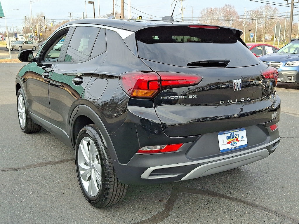 Used 2024 Buick Encore GX Preferred FWD Sport Utility
