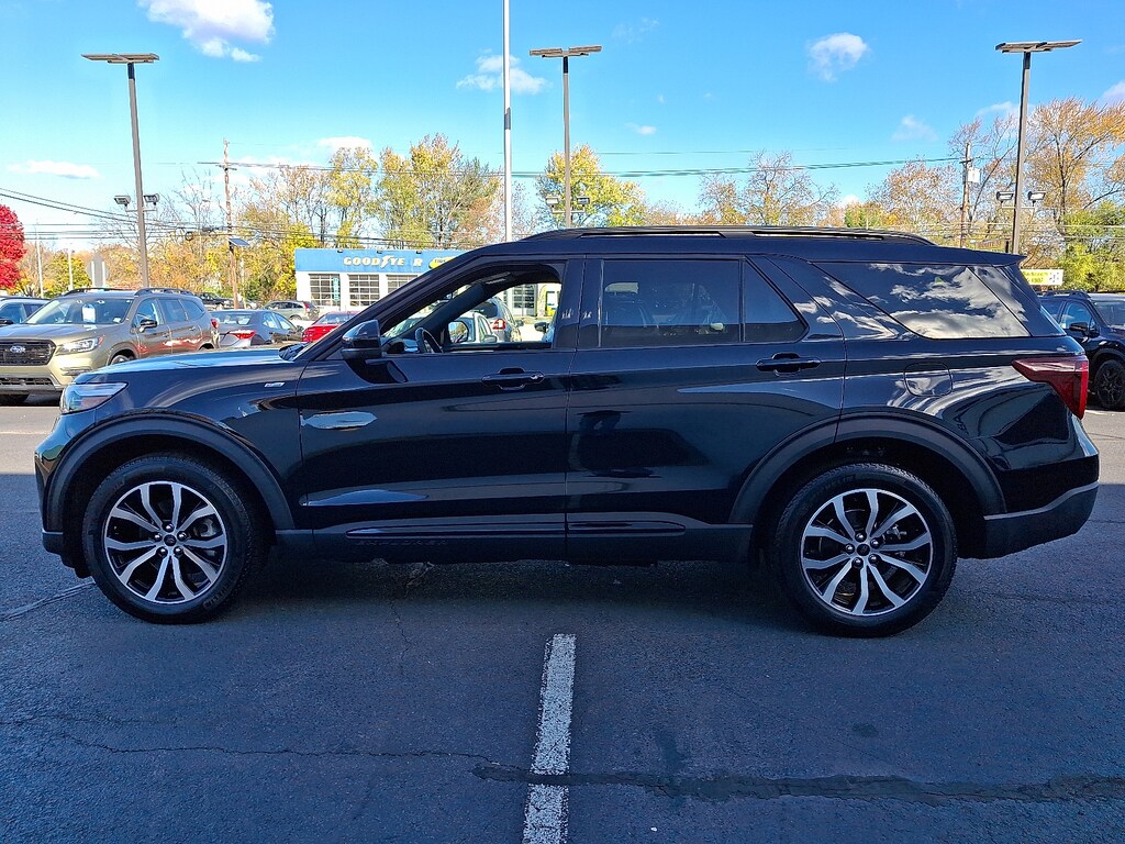Used 2022 Ford Explorer ST-Line Sport Utility