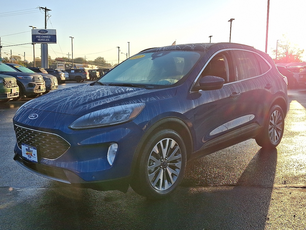 Used 2022 Ford Escape Titanium Sport Utility