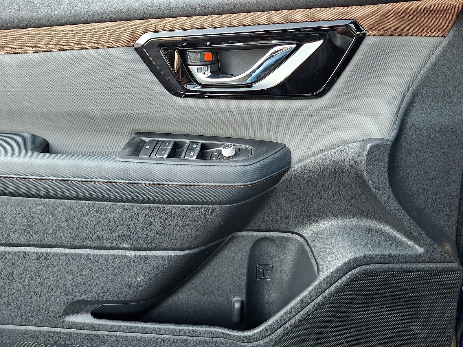2026 Subaru Forester Sport - Photo 13