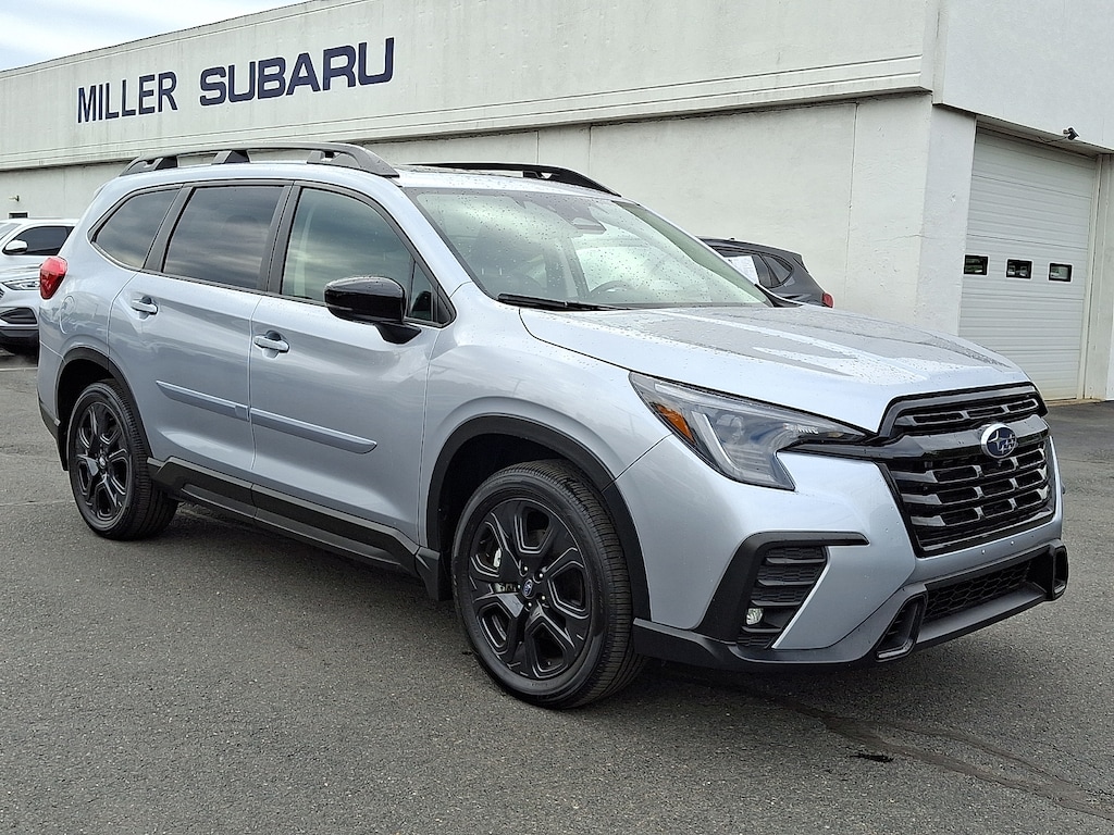 Certified 2025 Subaru Ascent Onyx Edition Limited 7-Passenger Sport Utility