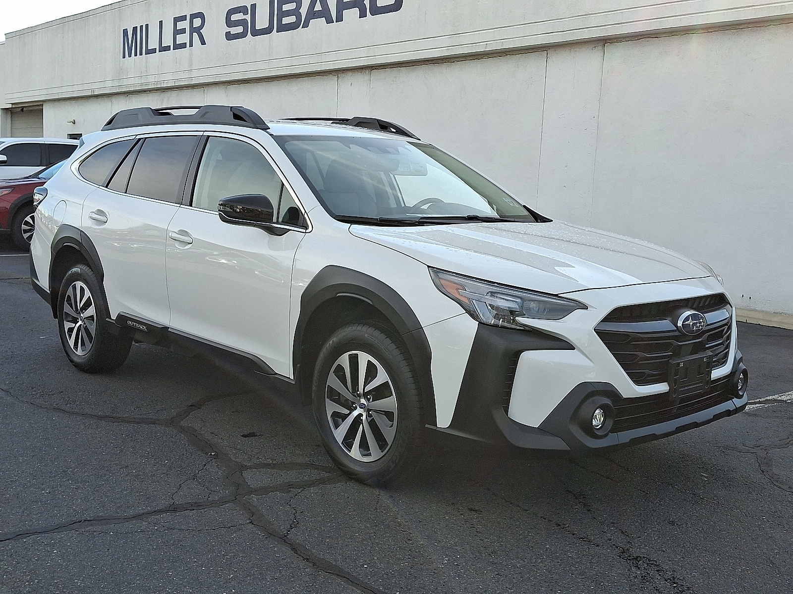 2023 Subaru Outback Premium's photo