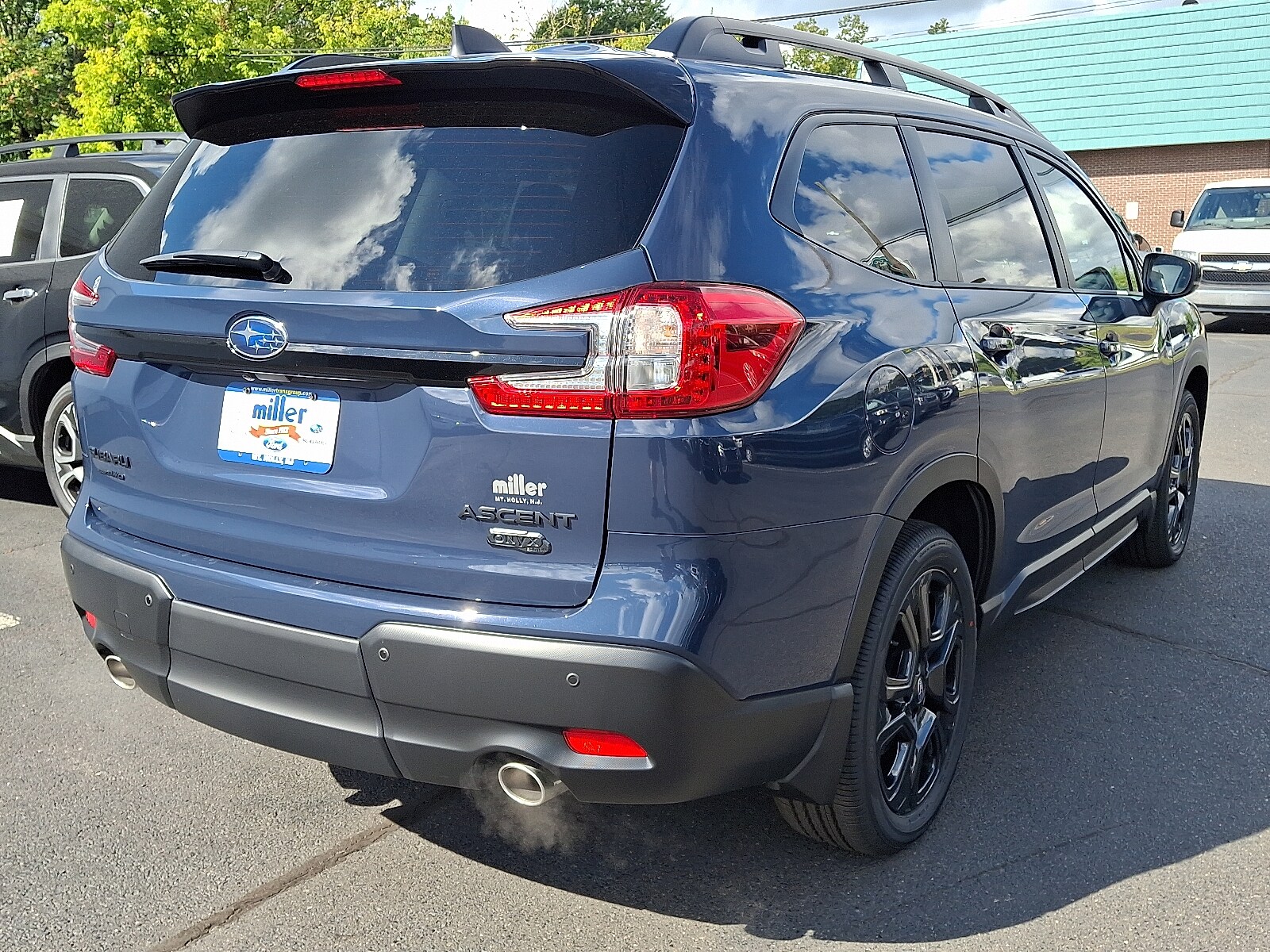 2025 Subaru Ascent Onyx Edition photo 4