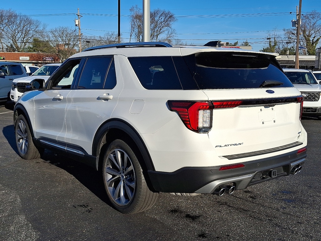 Used 2025 Ford Explorer Platinum Sport Utility