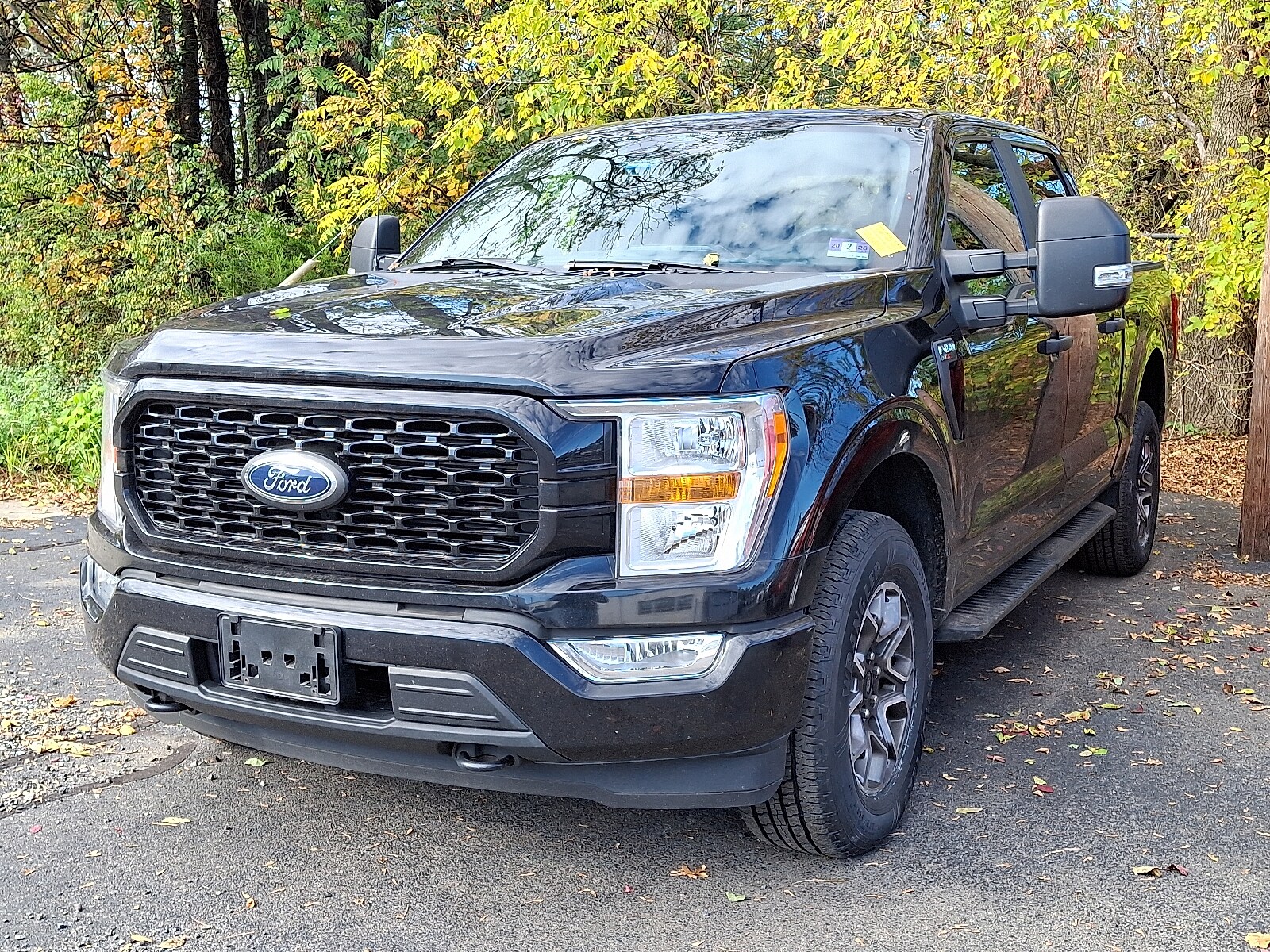 2021 Ford F-150 XL photo 3