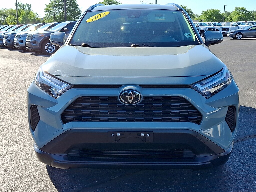 Used 2022 Toyota RAV4 XLE Sport Utility