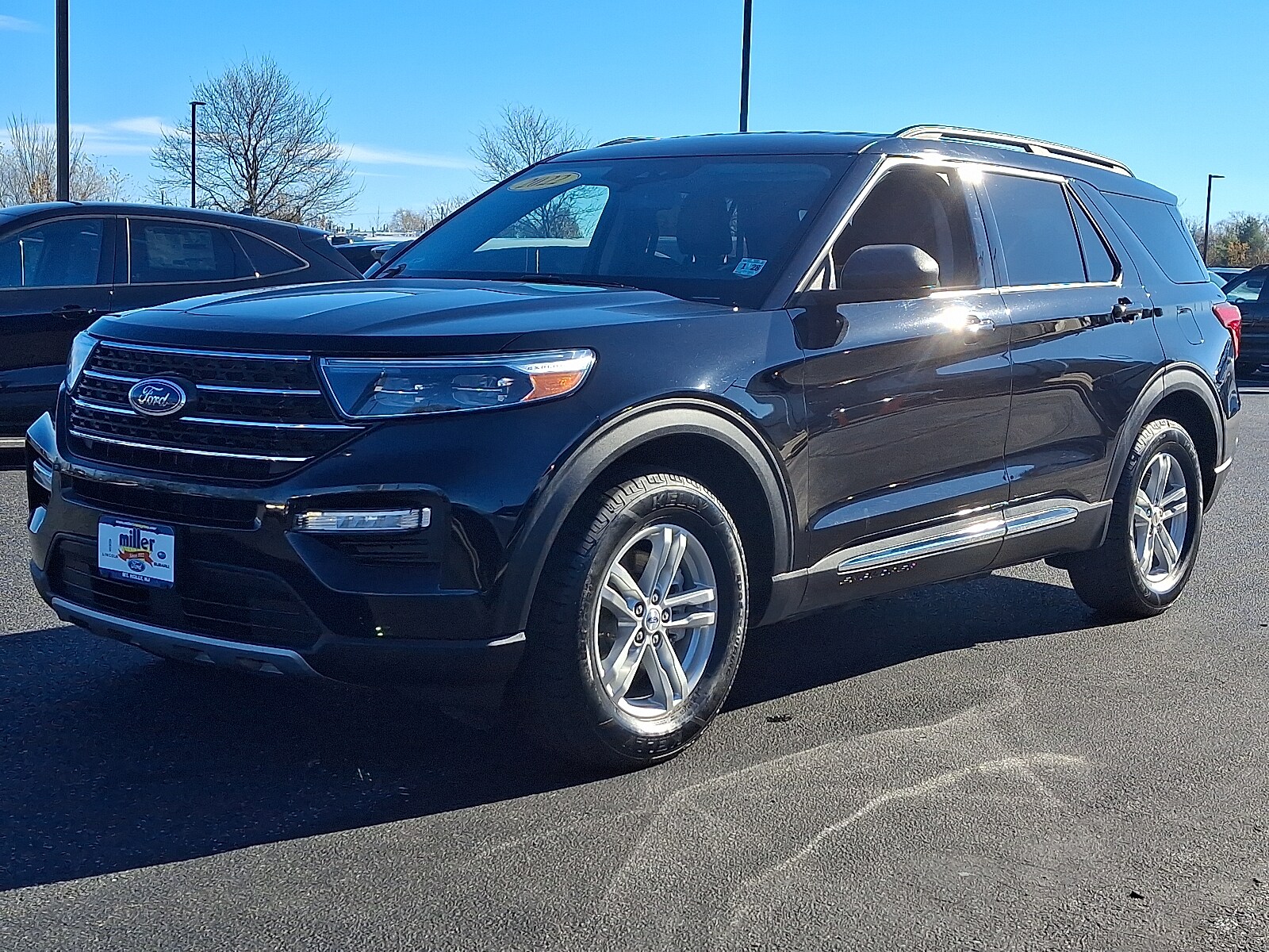 2022 Ford Explorer XLT photo 2