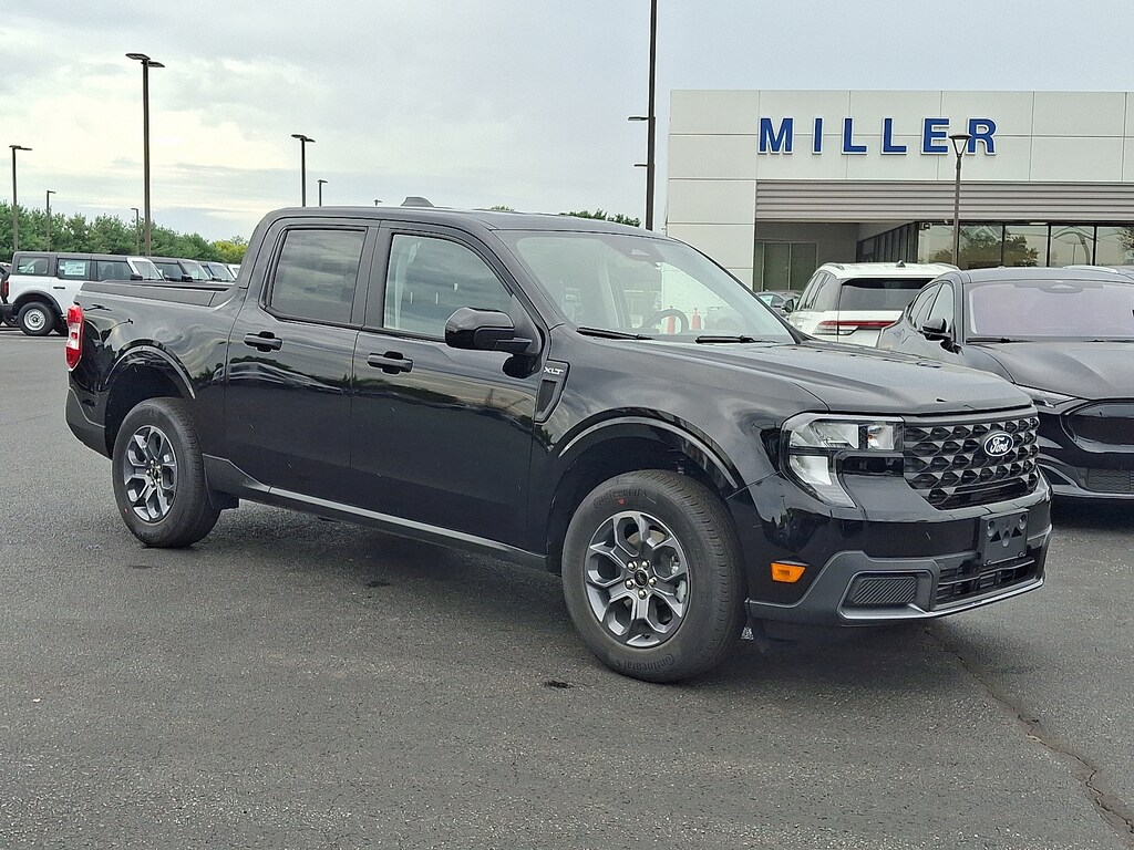 Used 2025 Ford Maverick XLT Crew Cab