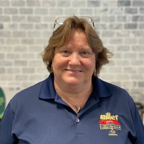 Staff member Lisa Gilmore from ID_e9b513