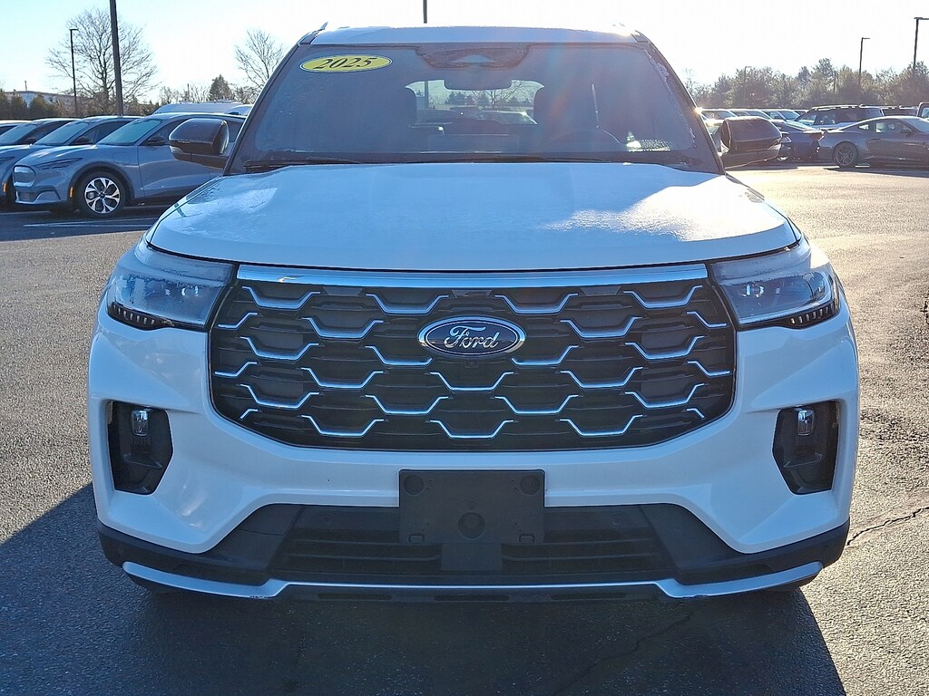 Used 2025 Ford Explorer Platinum Sport Utility