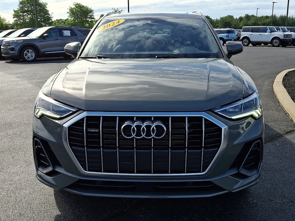 Used 2024 Audi Q3 Premium 45 Tfsi S Line Quattro Tiptronic Sport Utility