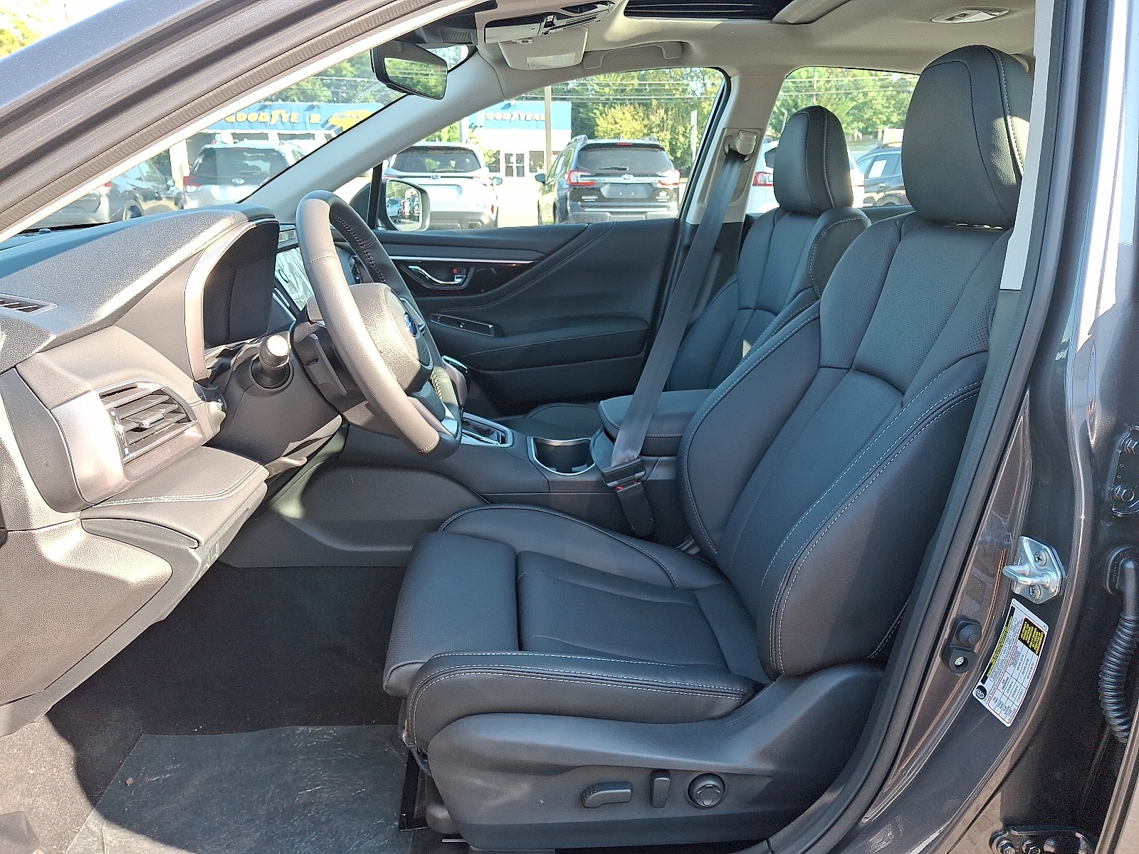 2025 Subaru Legacy Limited - Photo 7