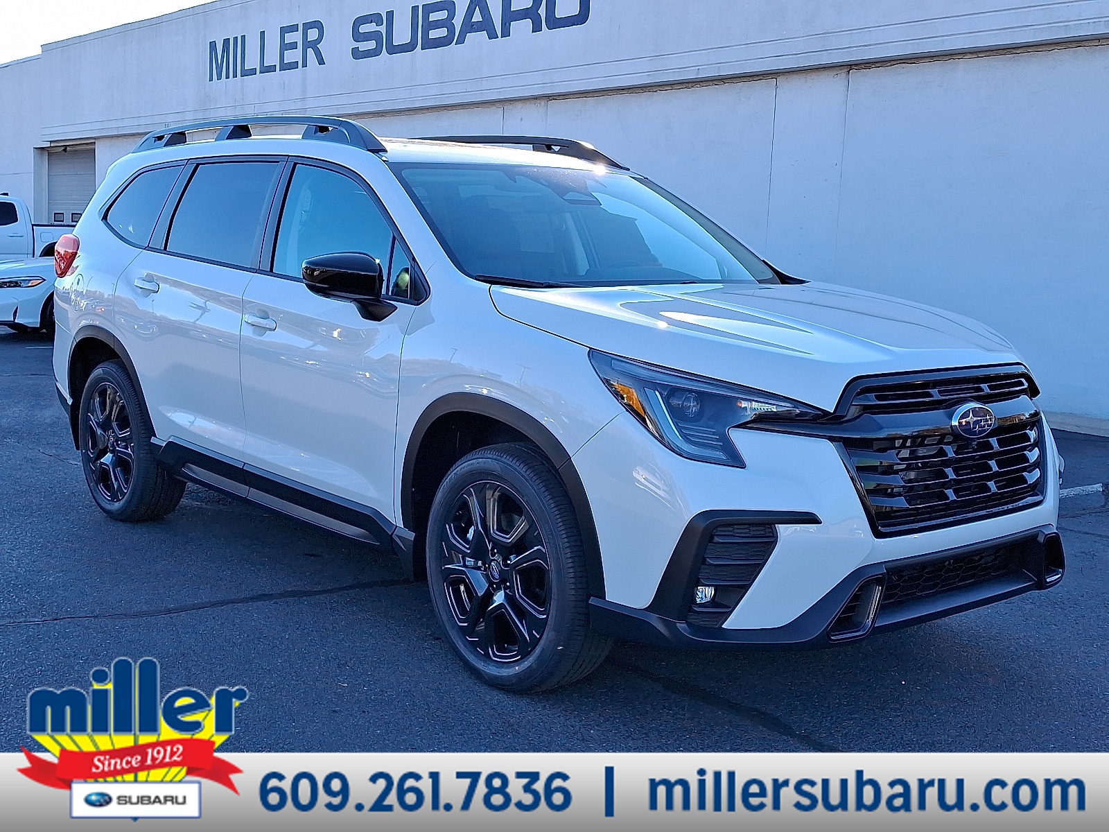 2025 Subaru Ascent Onyx Edition-Touring's photo