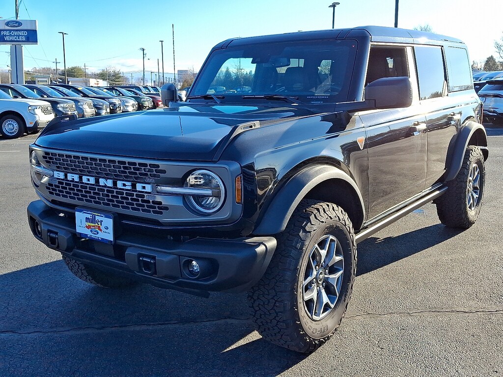 Used 2025 Ford Bronco Badlands Sport Utility