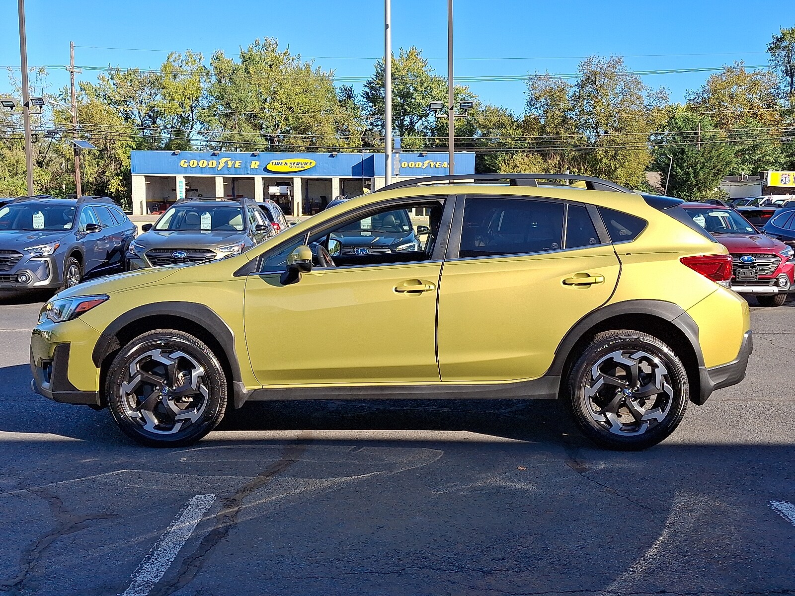 2023 Subaru Crosstrek Limited photo 3