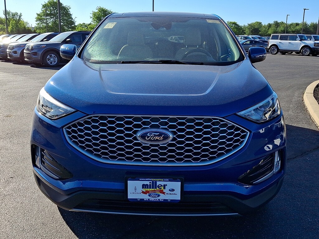 Used 2024 Ford Edge SEL Sport Utility