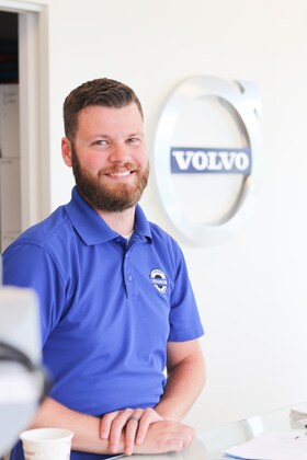 Staff member Dave Young from b0e11df407db