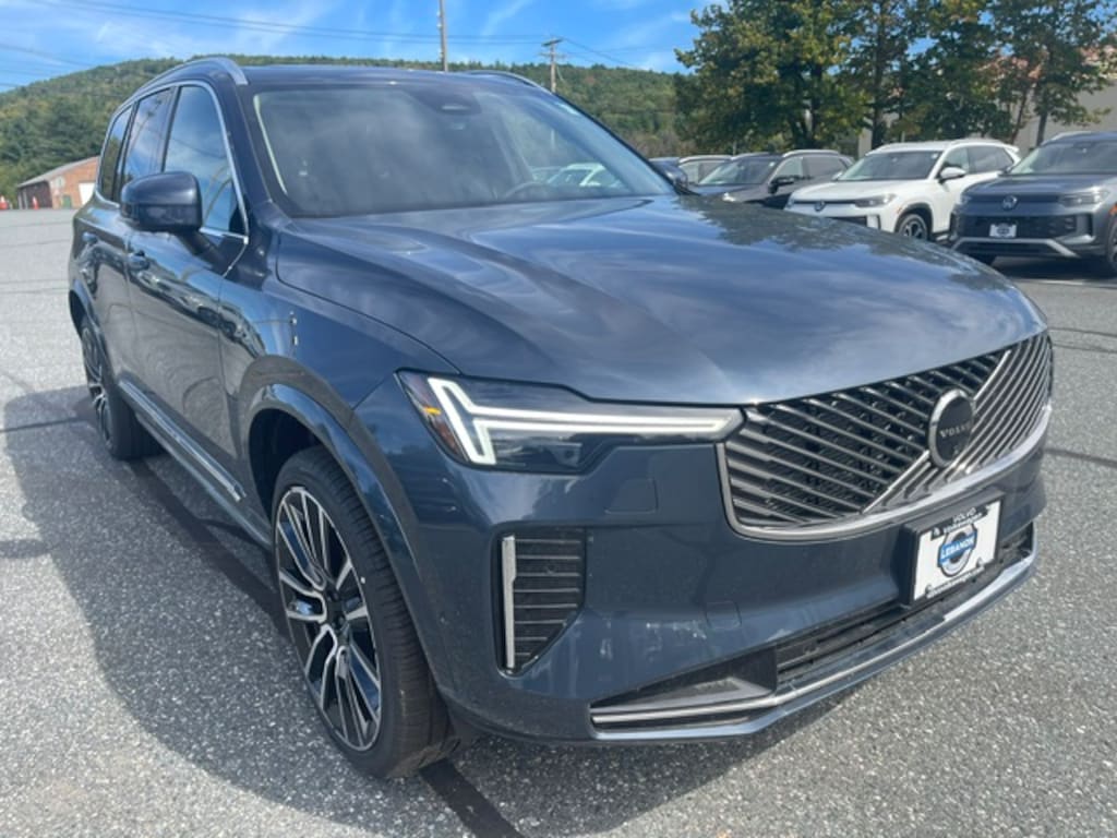 New 2026 Volvo XC90 B6 Plus 7-Seater SUV