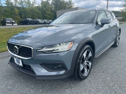 2023 Volvo V60 Cross WAGON