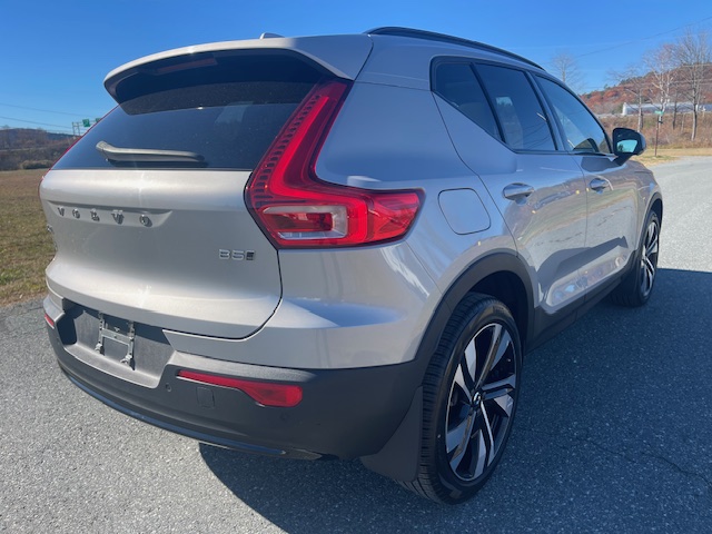 Used 2024 Volvo XC40 Plus APURP