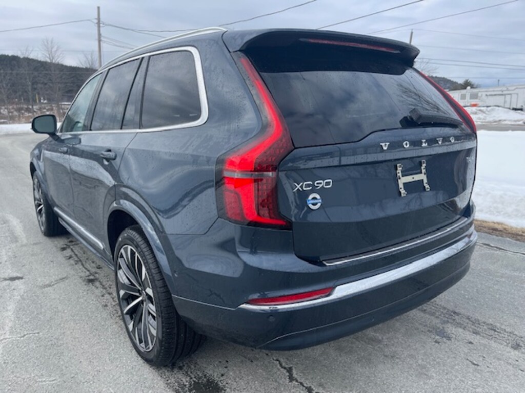 New 2026 Volvo XC90 plug-in hybrid T8 Ultra 7-Seater SUV