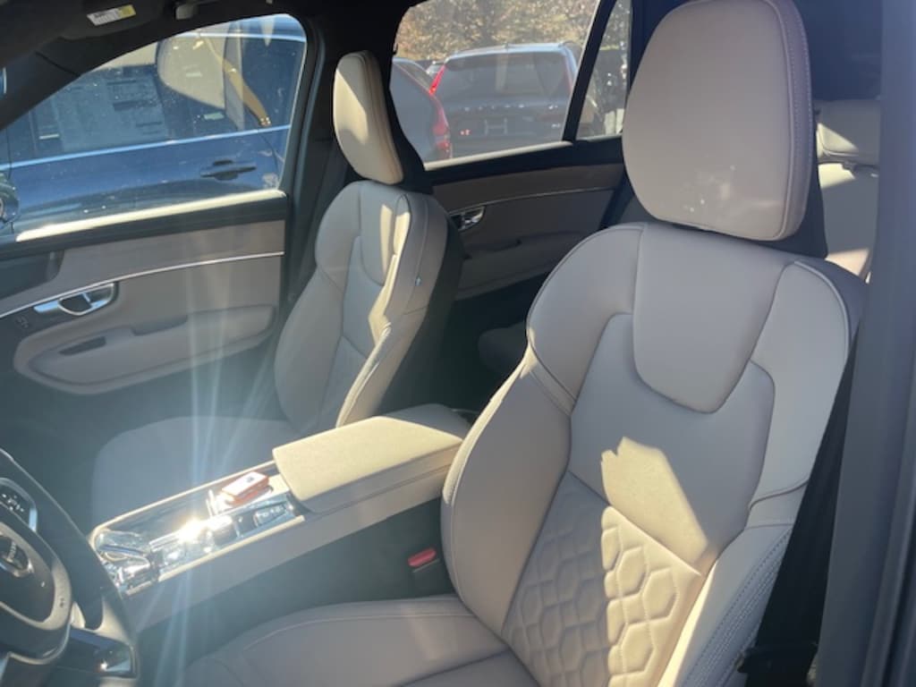 New 2026 Volvo XC90 B5 Plus 7-Seater SUV