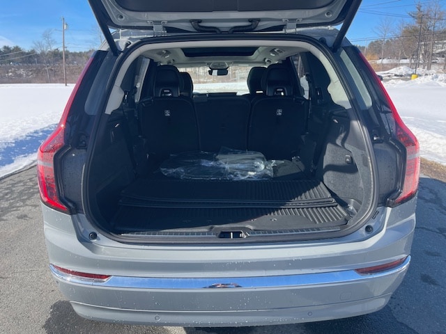 2026 Volvo XC90 Ultra - Photo 7