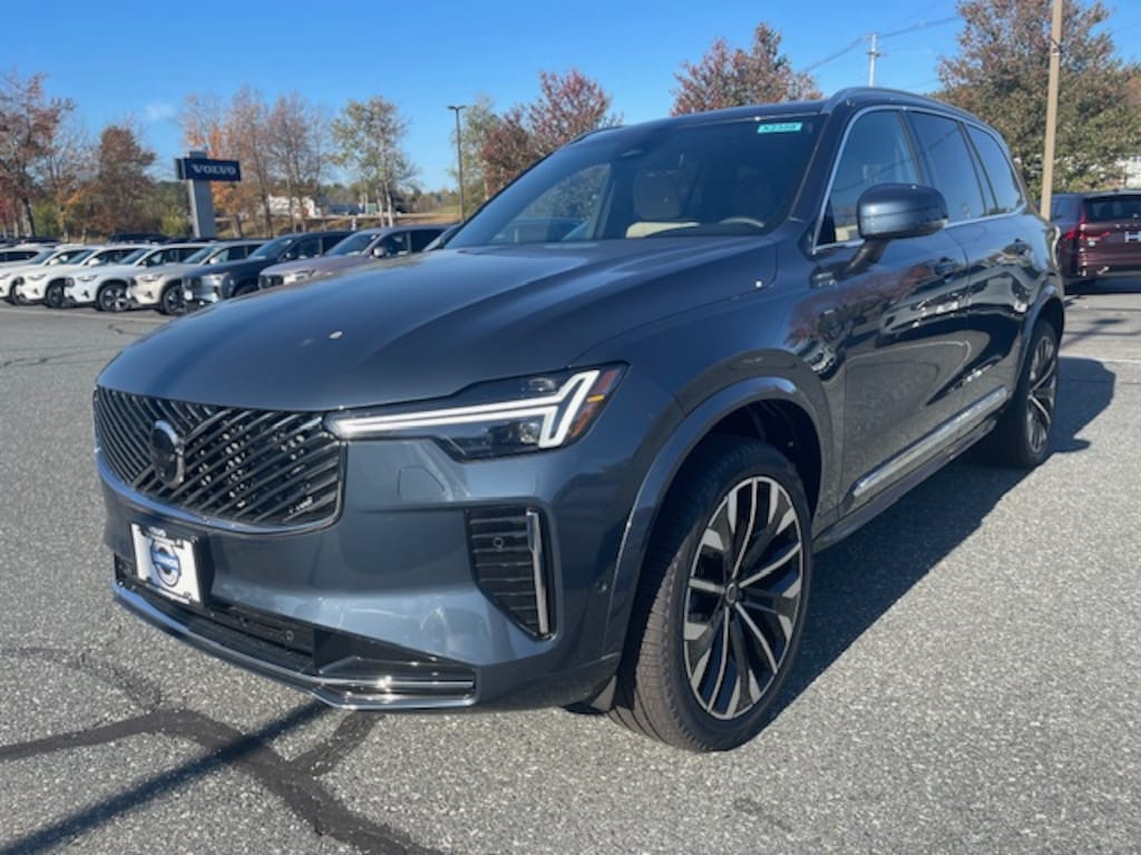 New 2026 Volvo XC90 B6 Plus 7-Seater SUV