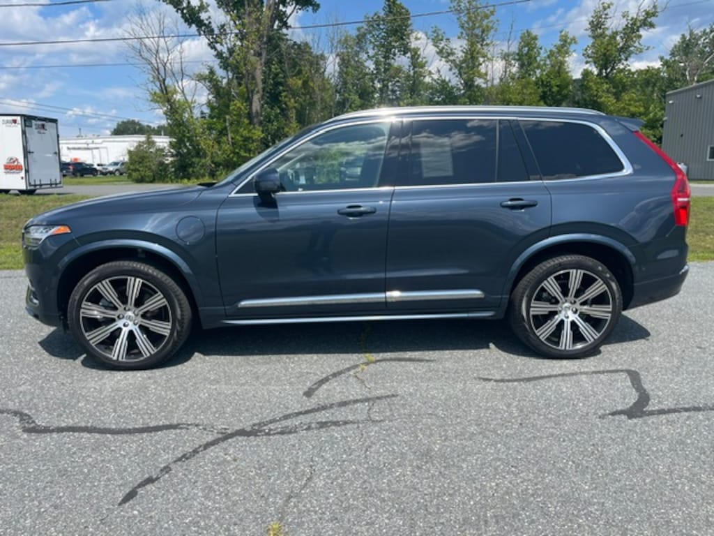 Used 2025 Volvo XC90 Plus APURP