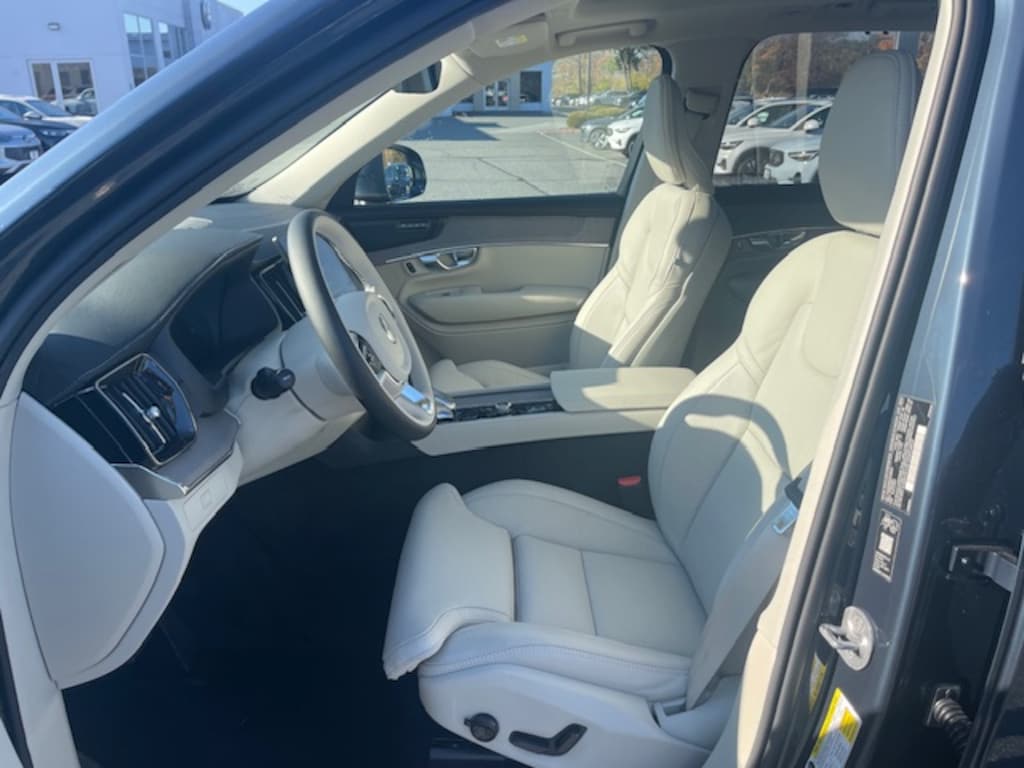 New 2026 Volvo XC90 B6 Ultra 7-Seater SUV