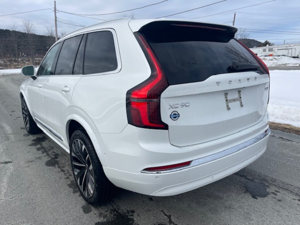 New 2026 Volvo XC90 B6 Ultra 7-Seater SUV