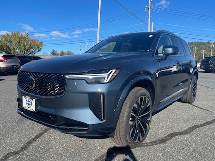 2026 Volvo XC90 B5 Plus 7-Seater AWD SUV