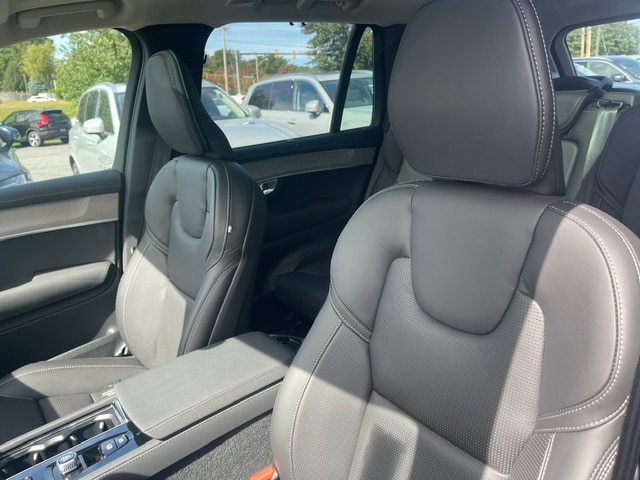 2026 Volvo XC90 Ultra - Photo 9