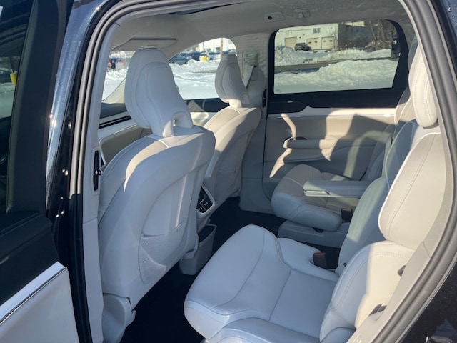 2025 Volvo EX90 Plus - Photo 6
