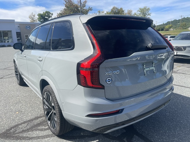 New 2027 Volvo XC90 B6 Ultra Dark Theme 6-Seater SUV